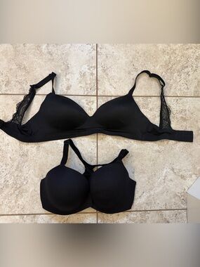 Soma Black Molded Bras with Lace-Trim Straps (Pair)